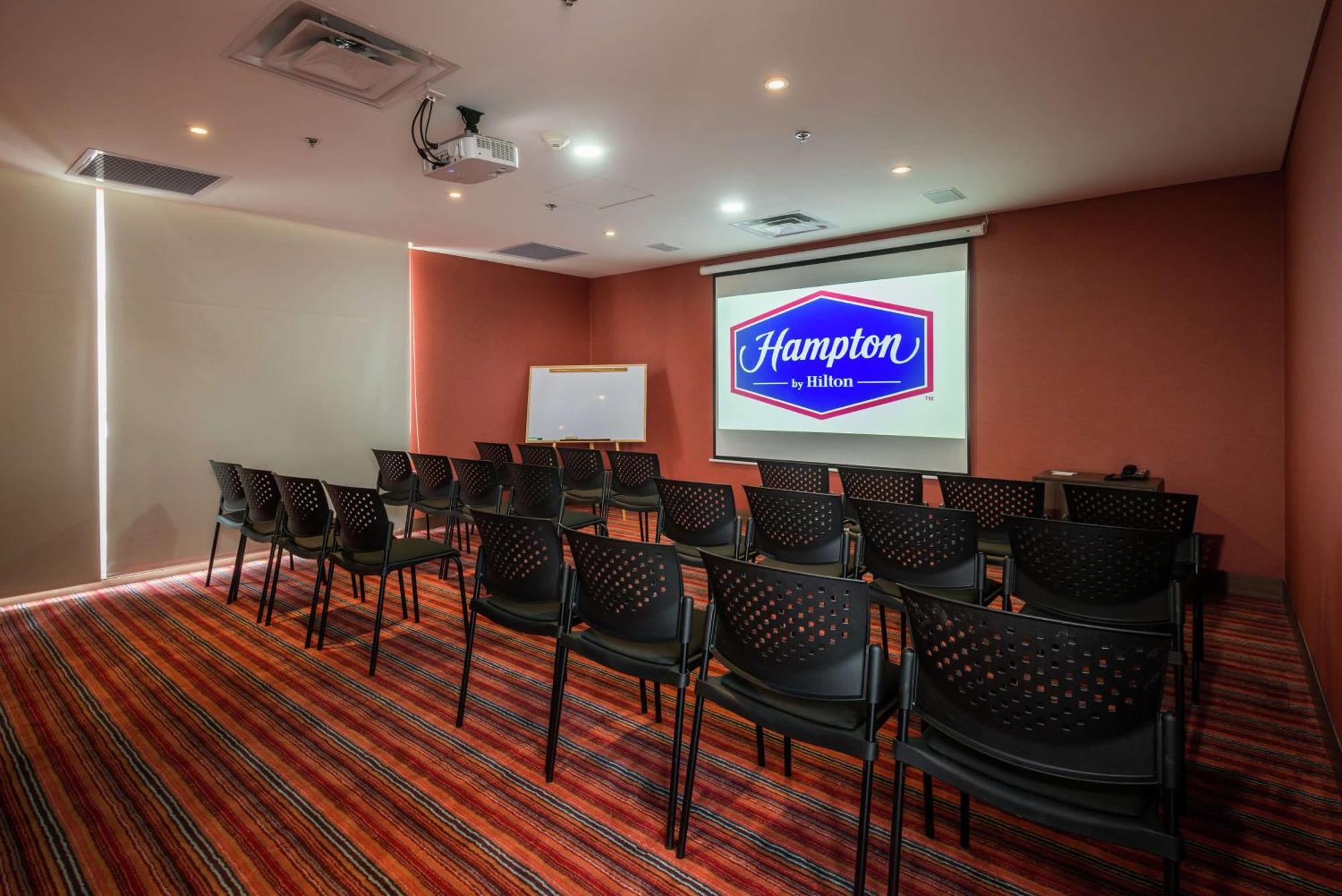 Hampton By Hilton Bogota Usaquen Kültér fotó